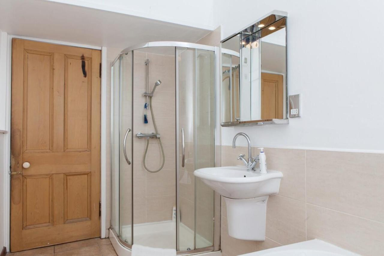 Amazing 4 Bedroom Apartment Just Off The Meadows Единбург Екстер'єр фото